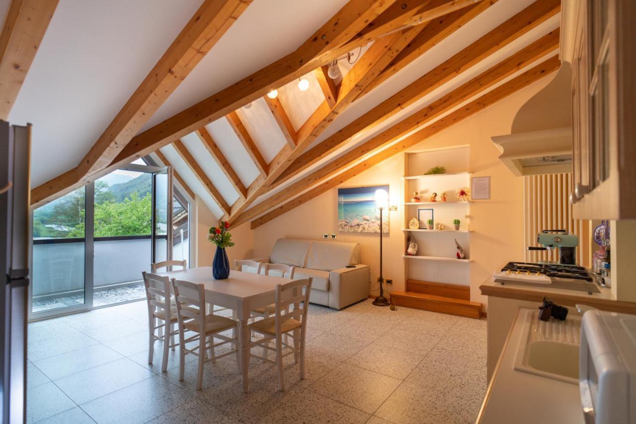La Casa Di แตร์ลาโก ภายนอก รูปภาพ